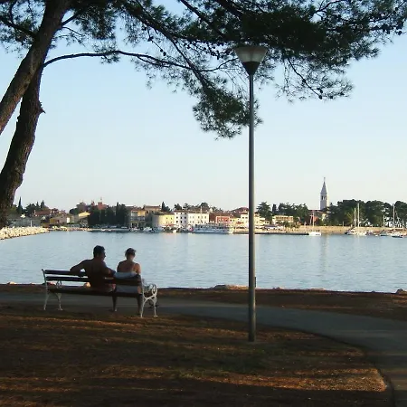 Gianna N2, 600 M From The Apartament *